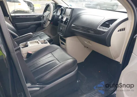 2014 Chrysler Town & Country Touring z USA, uszkodzony, nr VIN 2C4RC1BG6ER448643